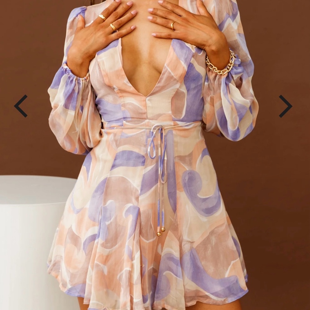 Estelle Long Sleeve V-Neckline Dress Swirl Print Nude/Purple